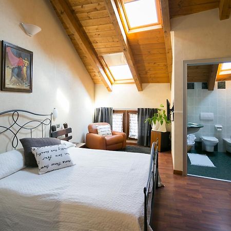 Camere Da Kico Assago Kamer foto